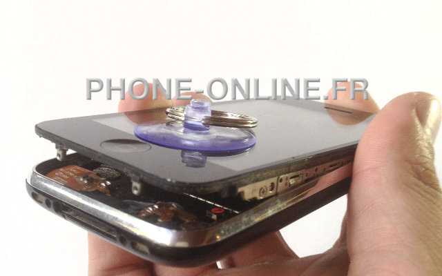 changer écran iphone 3gs démonter l'écran de l iphone 3GS réparation